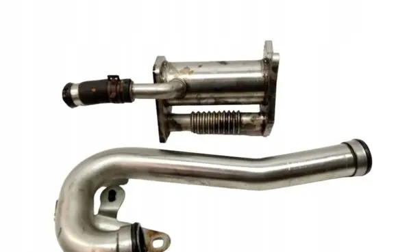 Renault Kangoo II EGR valve cooler 147356133R