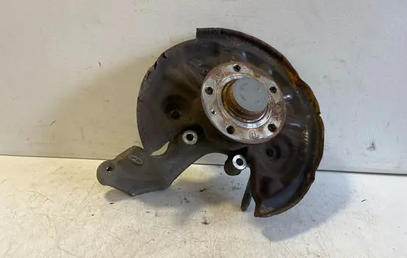 Audi Q3 F3 Rear wheel hub 