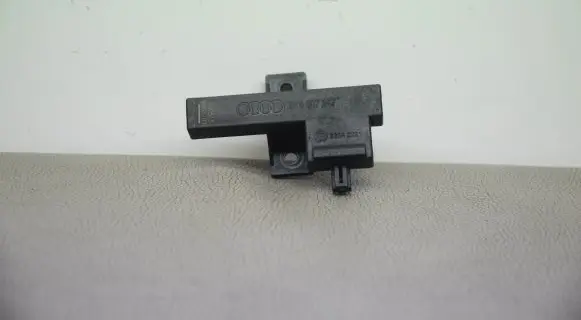 Audi A6 S6 C7 4G Keyless system antenna 8K0907247
