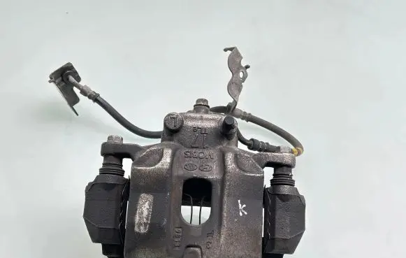 KIA Sportage Front brake caliper 58110D7700