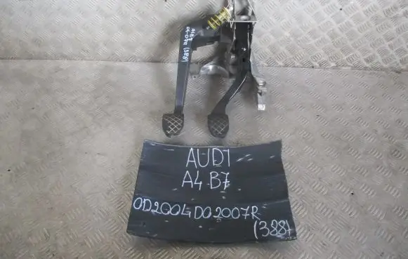 Audi A4 S4 B7 8E 8H Pedal assembly 8E1721117A