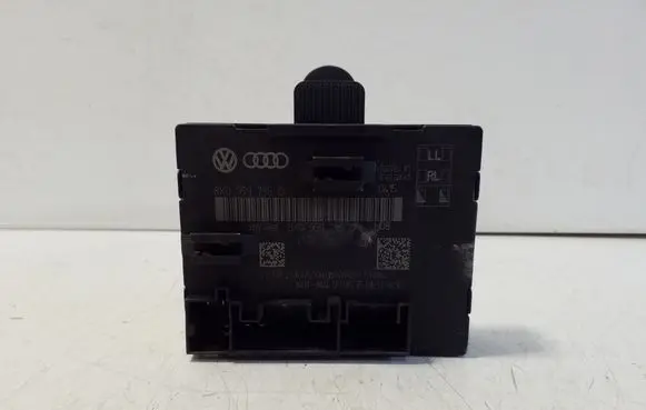 Audi A1 Door control unit/module 8X0959795D
