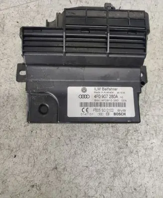 Audi A6 S6 C6 4F Comfort/convenience module 4F0907280A F005S00102