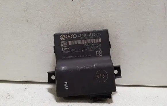 Audi A1 Parking PDC control unit/module 8U0907468AC 8U0907468G 2840652914300