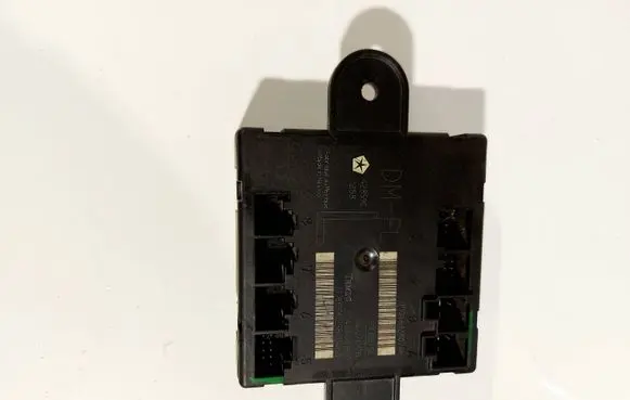 Chrysler Town & Country V Door control unit/module 04602807AB SW070611
