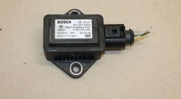 Audi A4 S4 B6 8E 8H ESP acceleration yaw rate sensor 8E0907637A