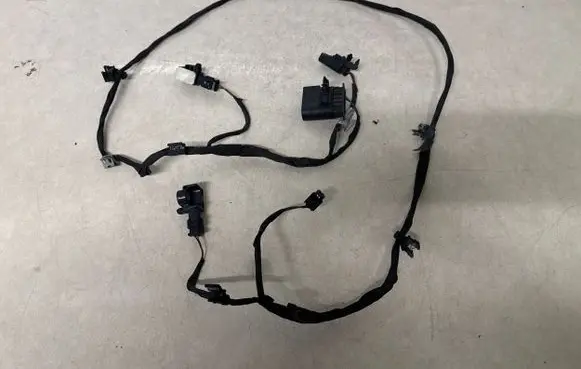 Mercedes-Benz GL X166 Airbag deployment crash/impact sensor A1668210151