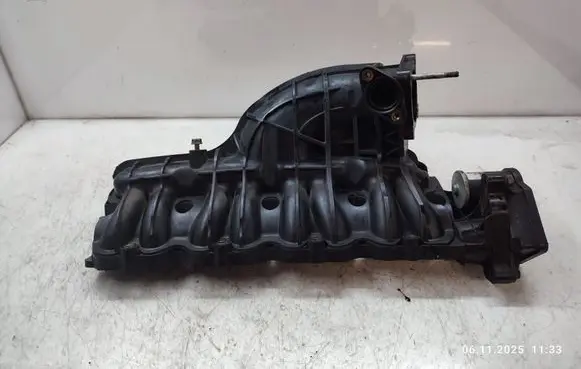 KIA Sorento Intake manifold 283102F010