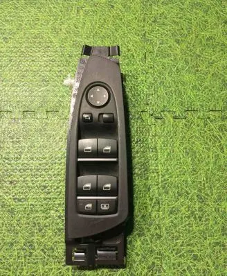 BMW X5M E70 Electric window control switch 9163574