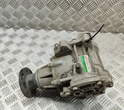 KIA Sportage Gearbox transfer box case 473003D510