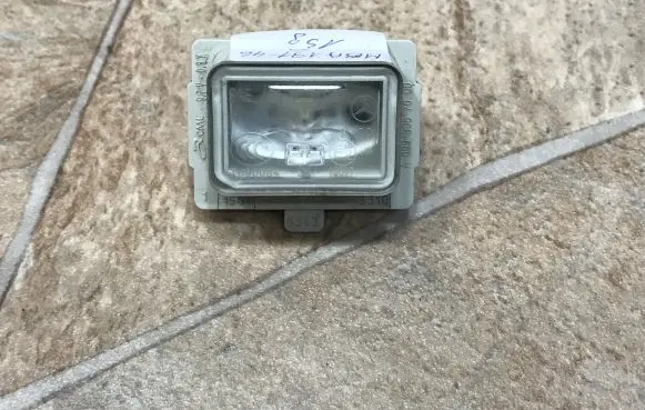 Mercedes-Benz E W212 Number plate light A0999067000