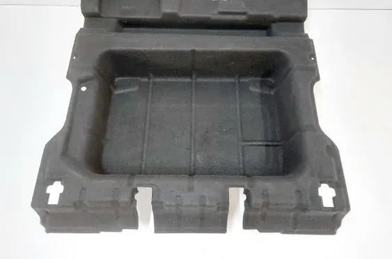 Trunk/boot floor carpet liner