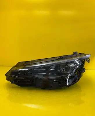 Volkswagen Golf VIII Headlight/headlamp 5H1941059T
