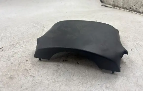 Mitsubishi Lancer X Steering wheel column trim 3H45X