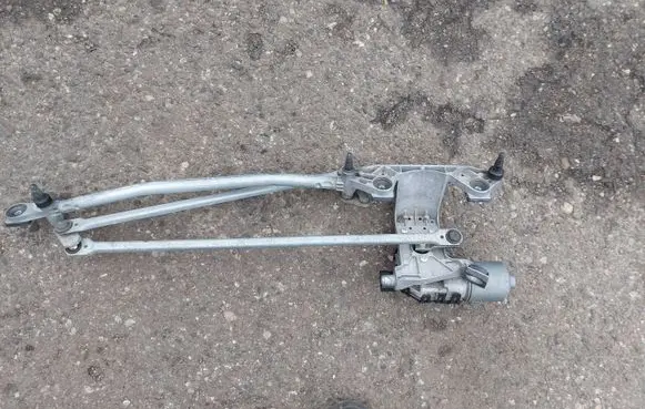 Ford C-MAX I Front wiper linkage and motor 3M5117508AA 0390241724
