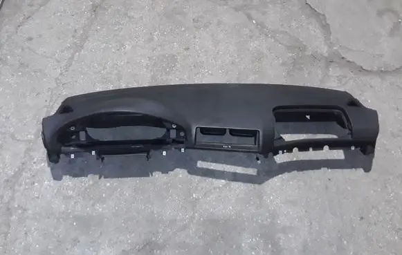 BMW 5 E39 Dashboard 8159750