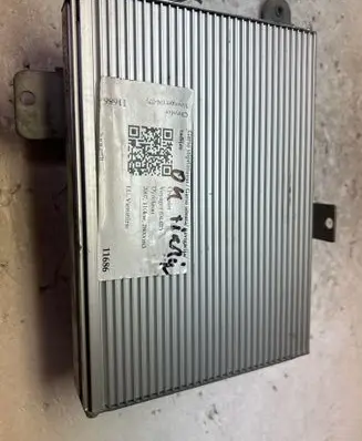 Chrysler Voyager Sound amplifier 05091006AE 366701