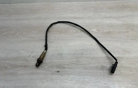 Volkswagen Touareg II Lambda probe sensor 06E906262D 0258010197