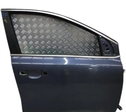 KIA Sportage Front door