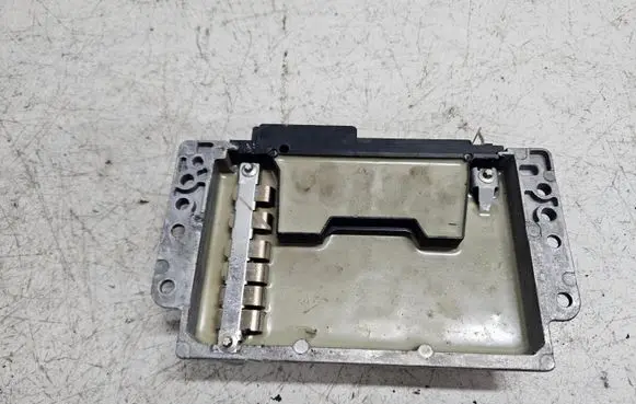 Volvo S40, V40 Engine control unit/module S113727103D 308575650C