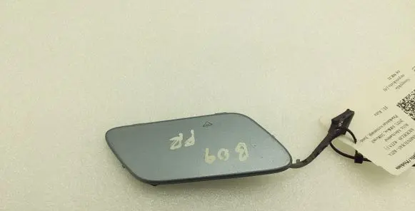 Mercedes-Benz B W245 Front tow hook cap/cover A1698851522