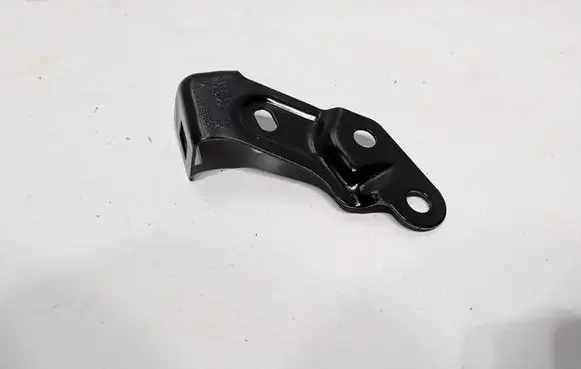 Skoda Scala Fender mounting bracket 654821149A 092025 07F0HH
