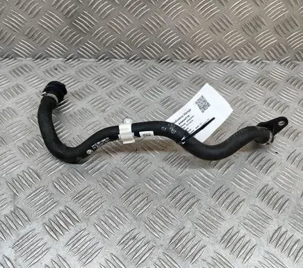 BMW X2 U10 Engine coolant pipe/hose 2811585