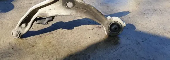 Nissan Murano Z51 Front lower control arm/wishbone