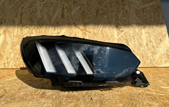 Peugeot 2008 II Headlight/headlamp 9841641980 3405153
