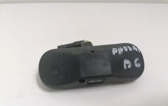 Volkswagen PASSAT B6 Windshield washer spray nozzle 5M0955986C