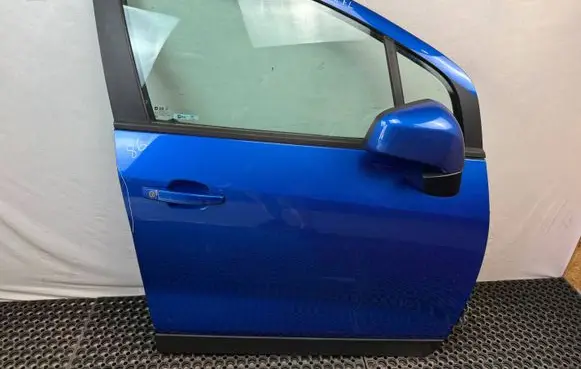 Opel Mokka Front door