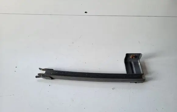 Renault Kadjar Front door windshield rail 