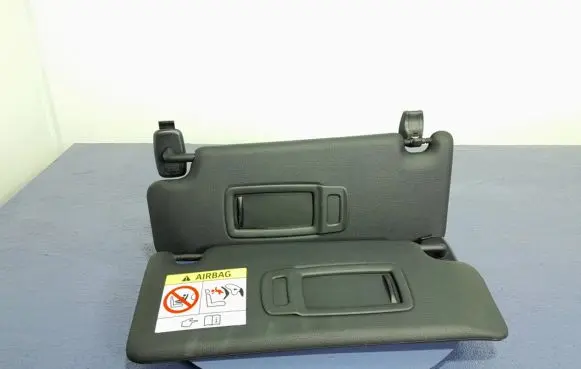 BMW 1 F40 Sun visor
