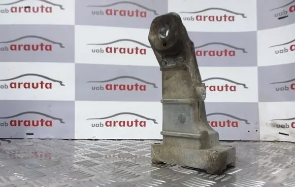 Suzuki Grand Vitara I Engine mounting bracket 200117