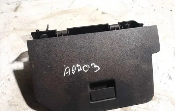 Opel Astra G Glove box 90561243