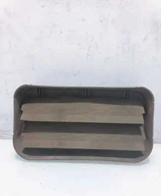 Peugeot RCZ Quarter panel pressure vent 9658246080