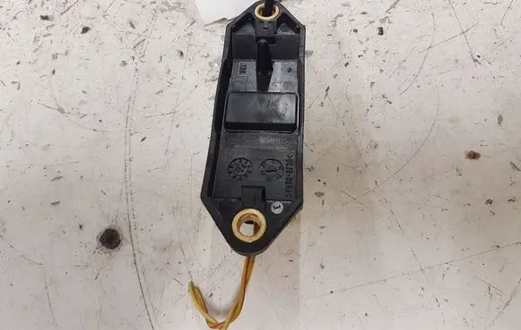 KIA Carens I Airbag deployment crash/impact sensor 0K2FE677F9