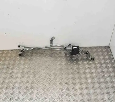 Mercedes-Benz E W213 Front wiper linkage and motor