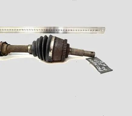 Nissan Primera Front driveshaft