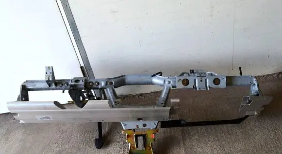 Porsche 911 996 Dashboard cross member/frame bar 99655219101