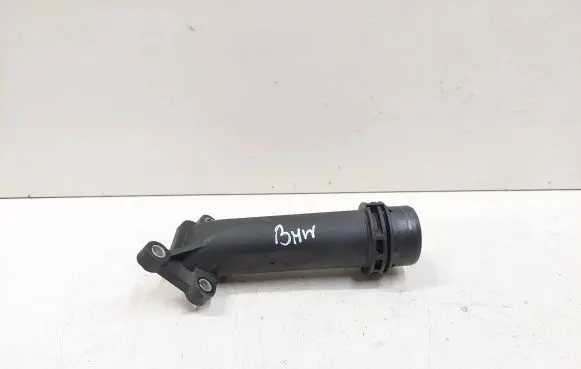 BMW 5 F10 F11 Engine coolant pipe/hose 1112781070703 10808611 7810707