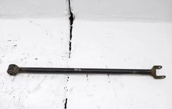 Opel Zafira C Rear control arm
