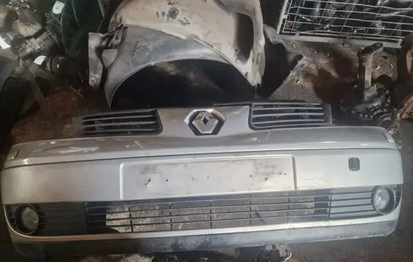 Renault Espace - Grand espace IV Front bumper