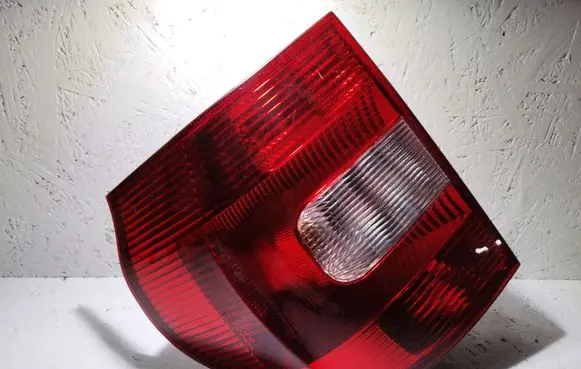 Skoda Yeti (5L) Rear/tail lights 5L0945095 5L0945111