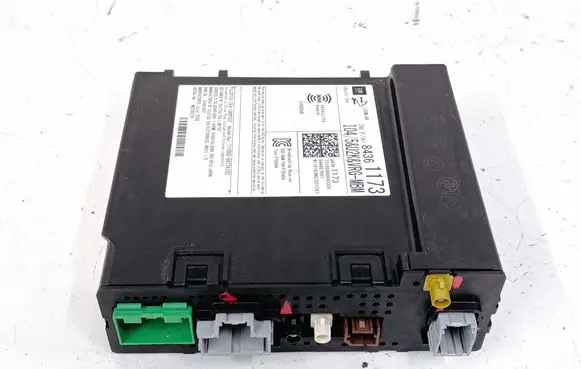 Buick Encore I Sound amplifier 84361173