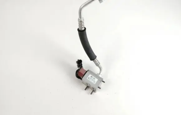 KIA Soul Air conditioning (A/C) expansion valve 97725E4100