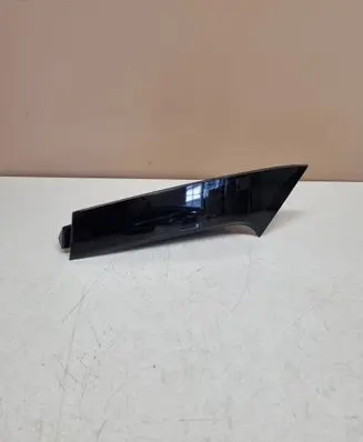 Nissan X-Trail T32 Rear/tail light trim molding 960334CE0A