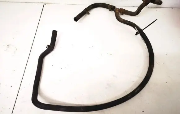 Ford Mondeo Mk III Engine coolant pipe/hose