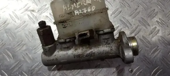 Master brake cylinder