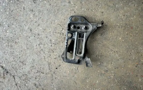 Toyota Verso Other engine bay part